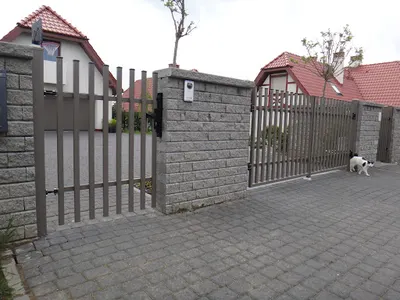 NOWAK Sp. z o.o. Bramy & Ogrodzenia & Drzwi & Okna